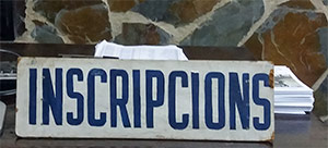 Inscripcions a les nostres ctivitats cartell inscripcions fusta